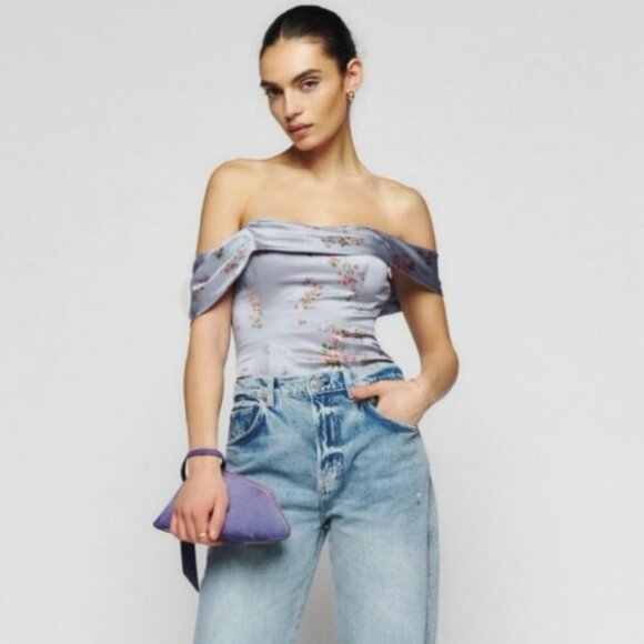 NWOT Reformation Lux Off-Shoulder Floral 100% Silk Top Size 2 Lilac Print - Picture 3 of 9